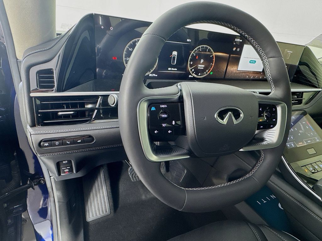 2025 Infiniti QX80 Luxe photo 10
