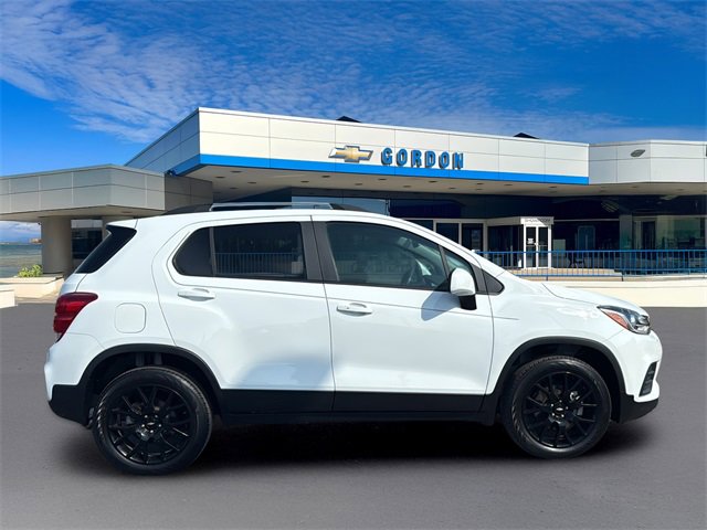 2022 Chevrolet Trax LT photo 4