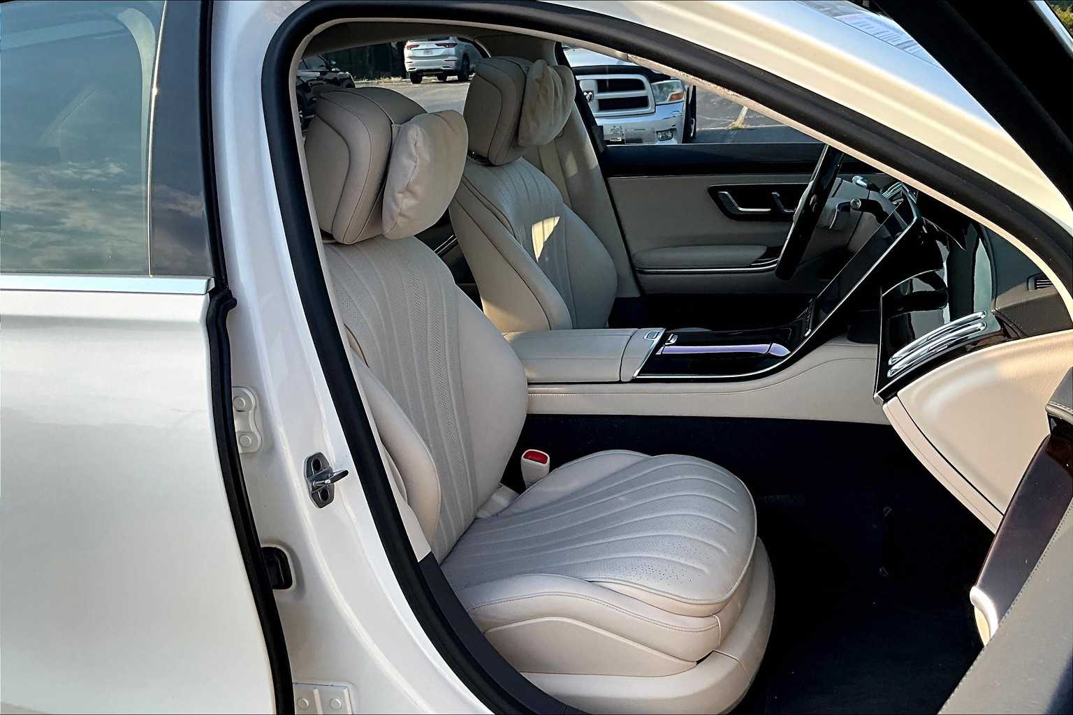 Image 7 of Certified Pre-Owned 2022 Mercedes-Benz S 500 AWD 4MATIC