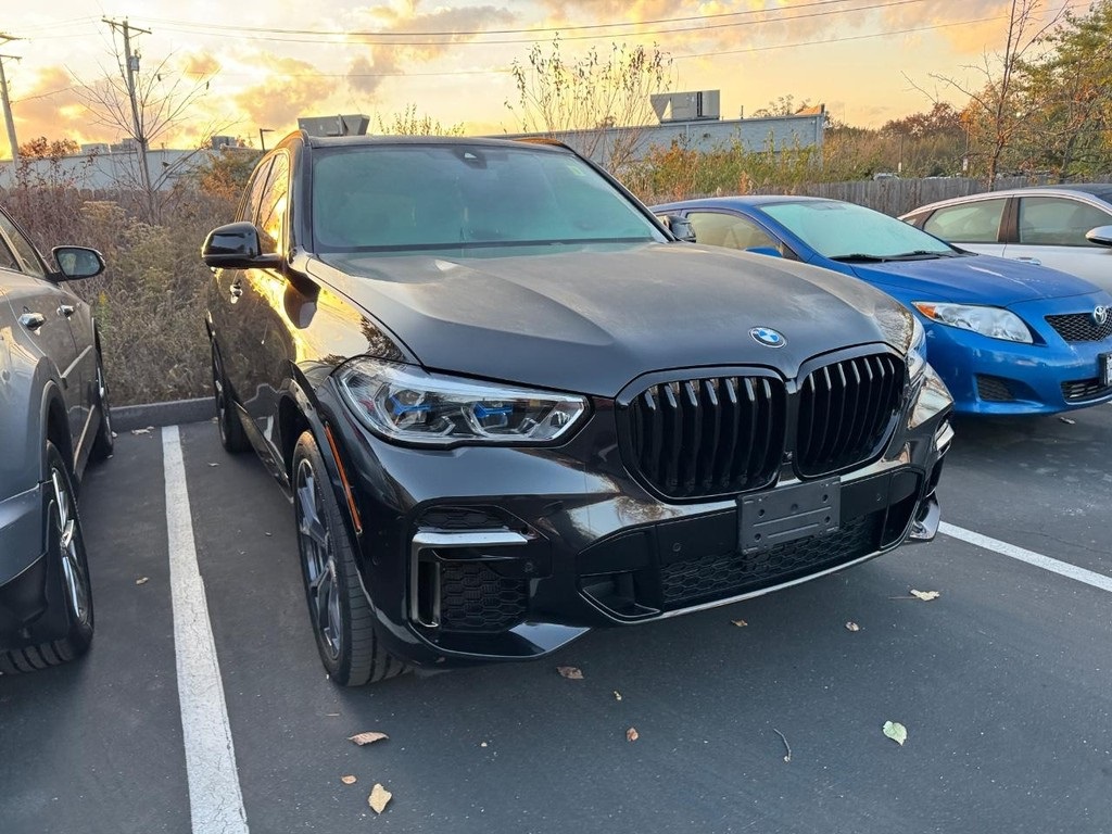 2022 Bmw X5 M50i photo 4