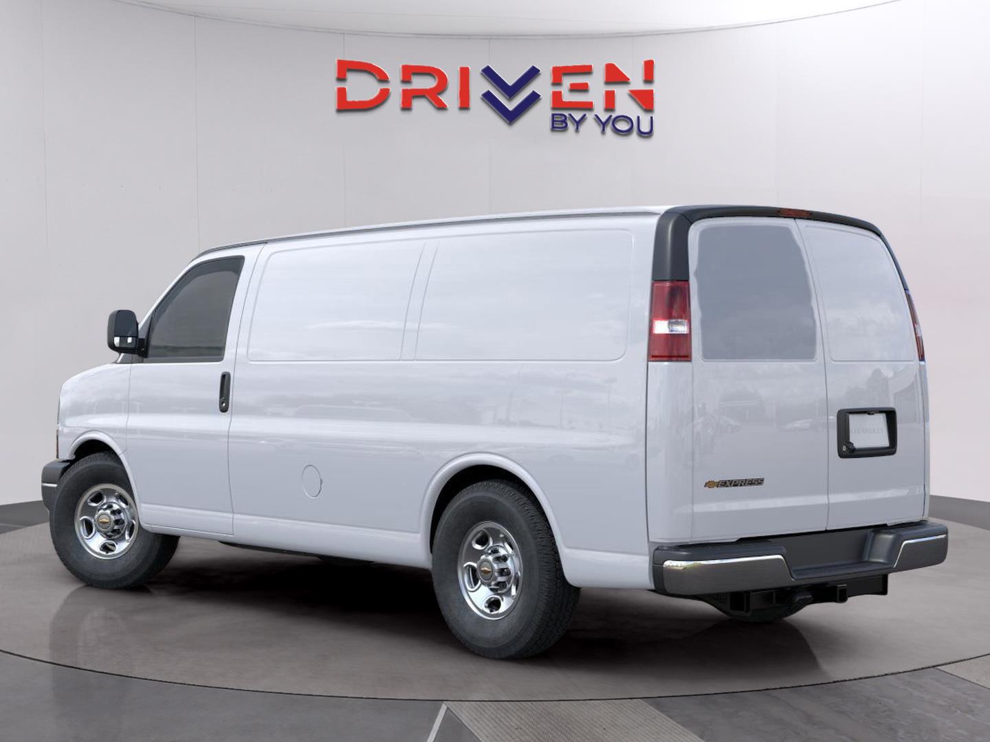 2025 Chevrolet Express Cargo 2500 photo 2