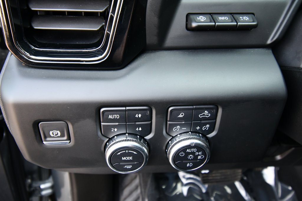 2024 Gmc Sierra 2500 HD AT4X photo 21