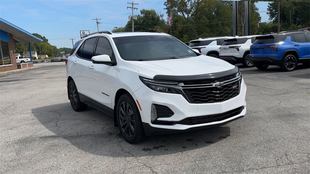2022 Chevrolet Equinox RS photo 3