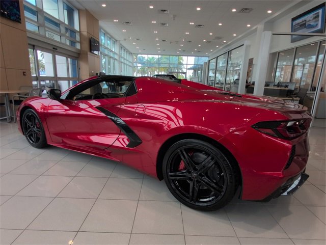 2026 Chevrolet Corvette Stingray 2LT photo 8