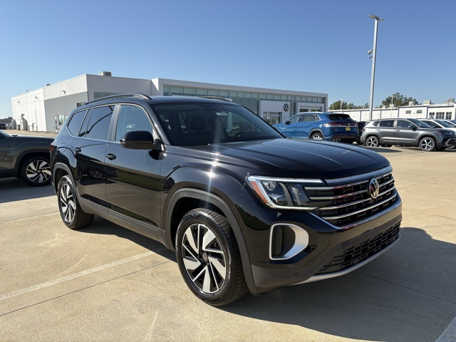 2026 Volkswagen Atlas SE w/Tech's photo