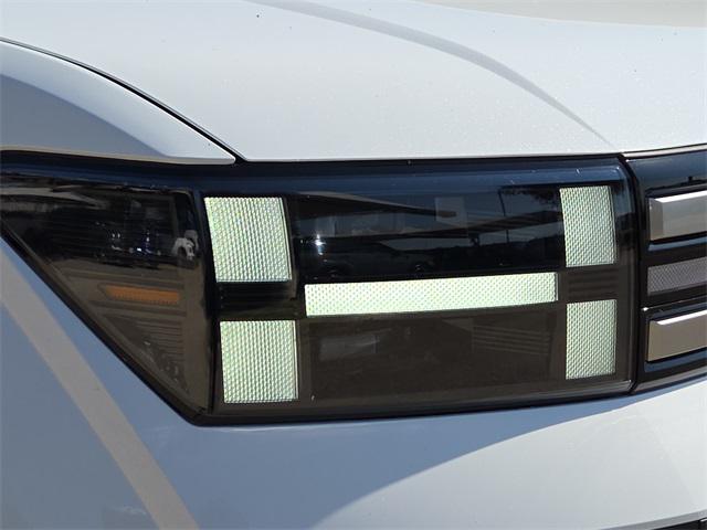 2026 Hyundai Santa Fe SEL photo 4