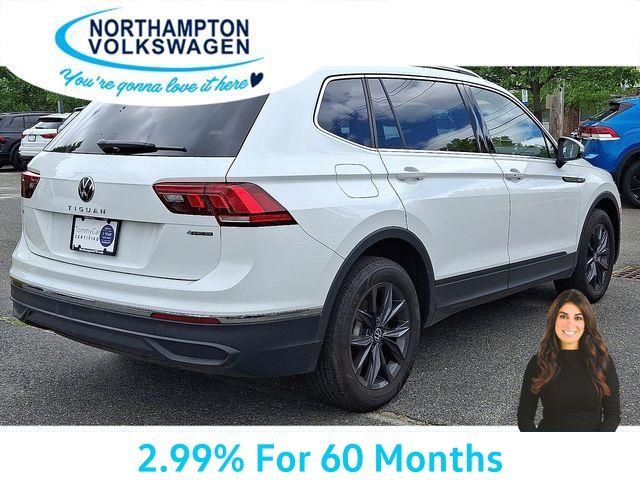 2022 Volkswagen Tiguan SE photo 3