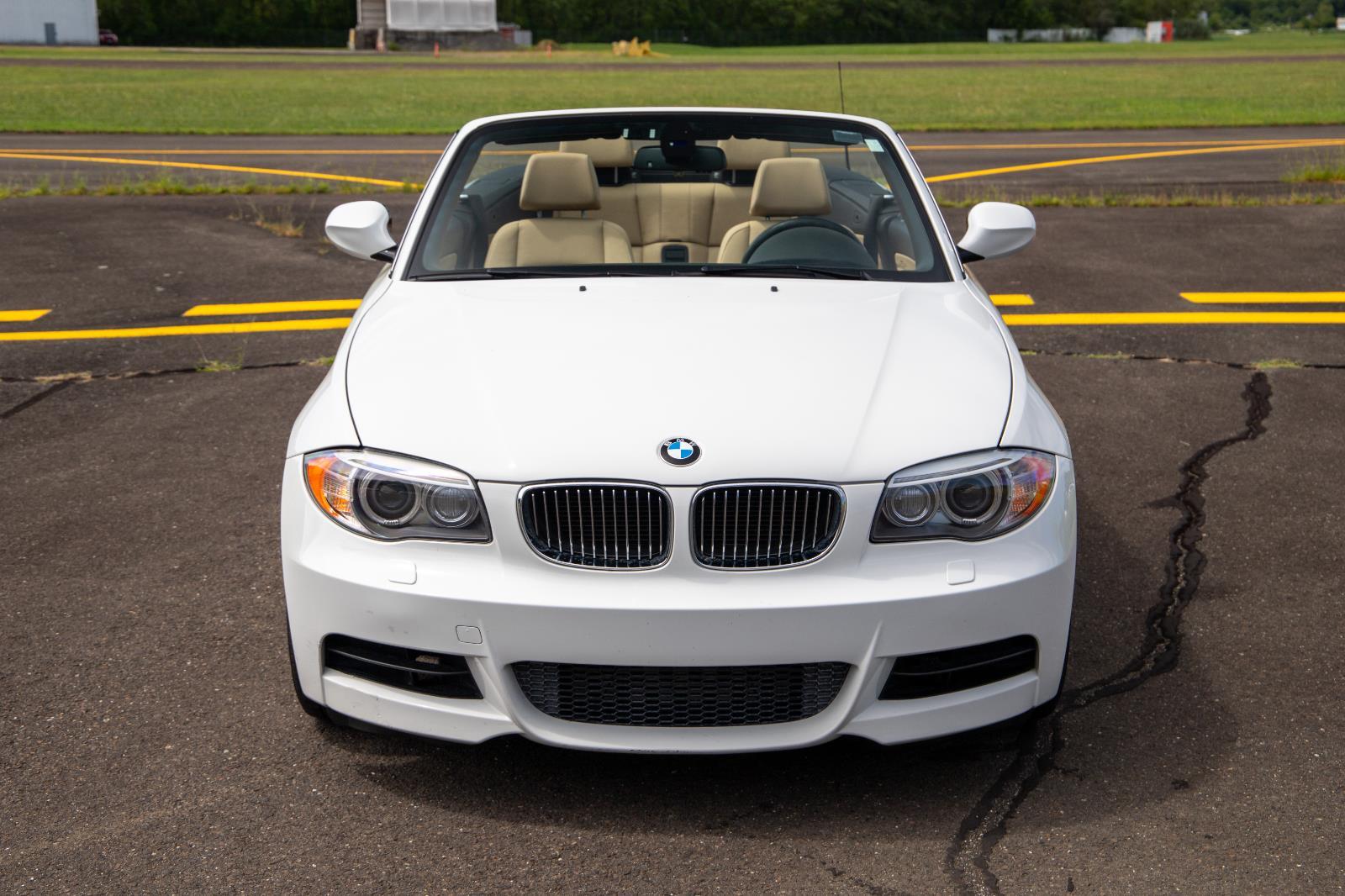 2012 Bmw 135i 1-Series photo 2