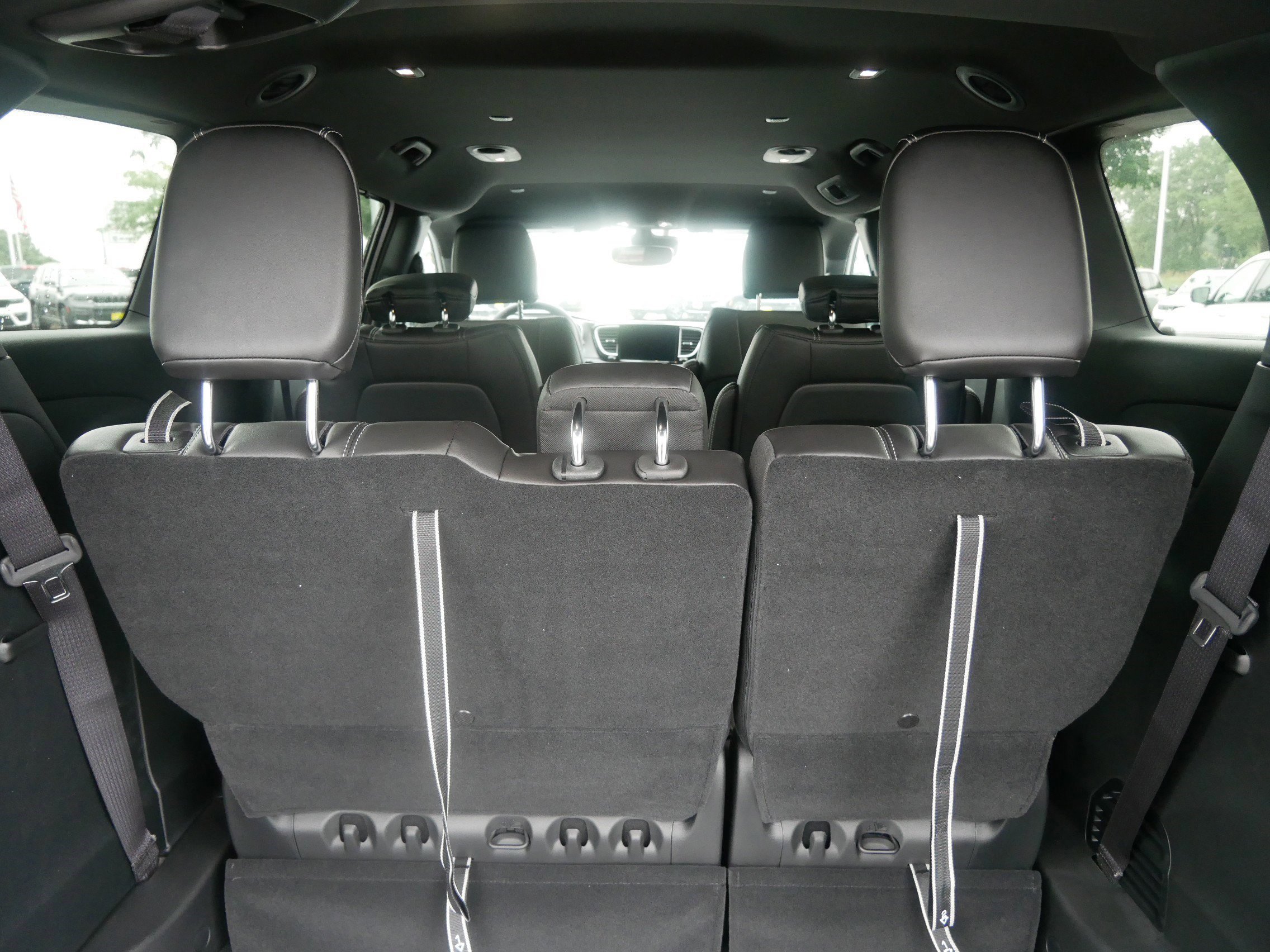 2026 Chrysler Pacifica photo 11