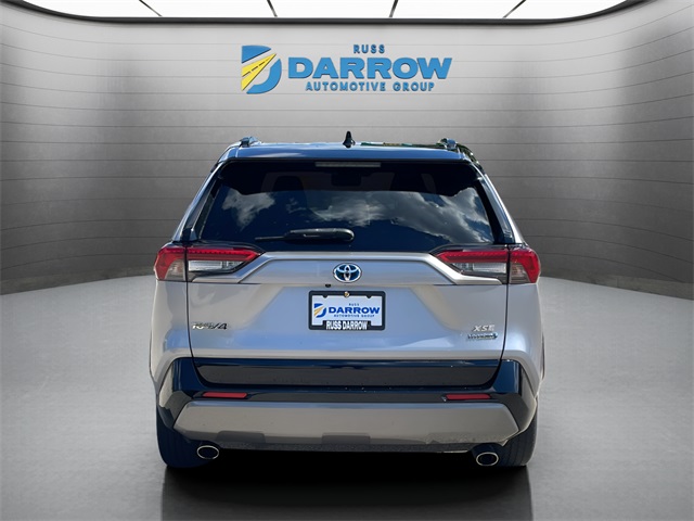 2019 Toyota RAV4 Hybrid XSE photo 4