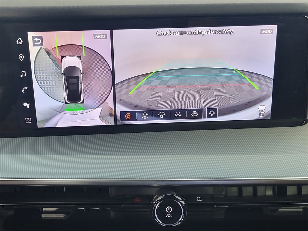 2025 Nissan Murano Platinum photo 14