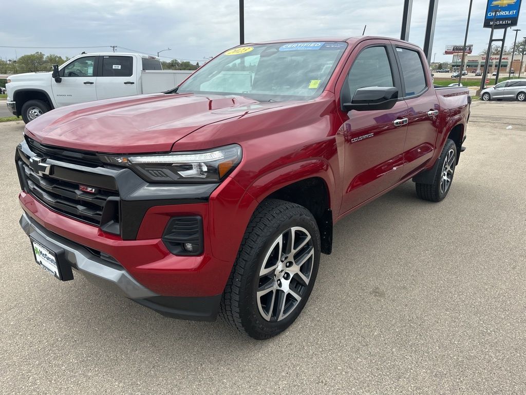 2023 Chevrolet Colorado Z71 photo 7