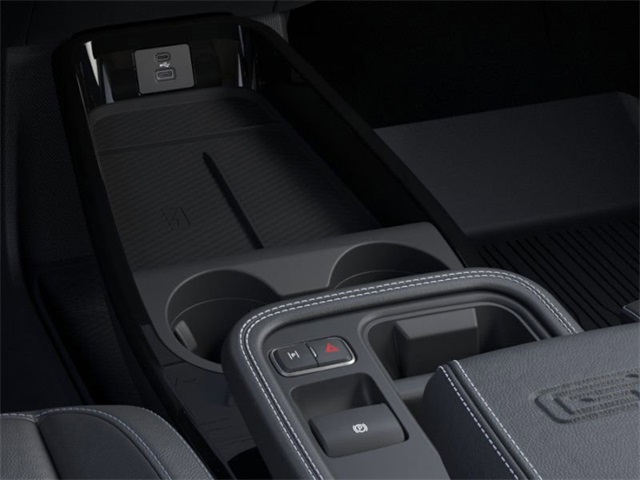 2025 FORD MUSTANG MACH-E - Image 37