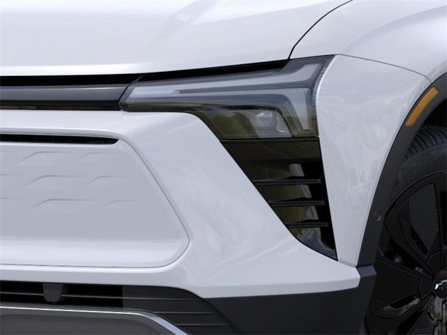 2026 Chevrolet Blazer EV photo 10