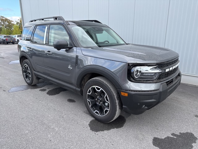 2025 Ford Bronco Sport Outer Banks's photo