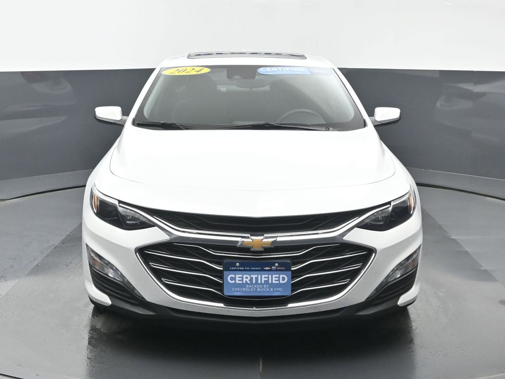 2024 Chevrolet Malibu 1LT photo 3