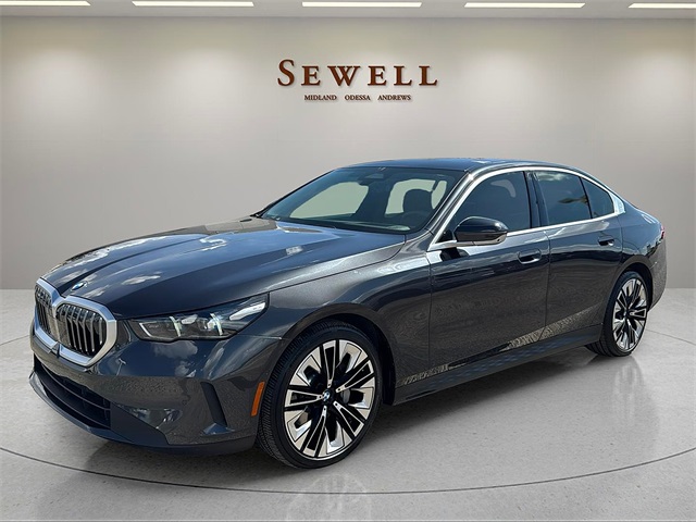 2024 BMW 5 Series 530i's photo