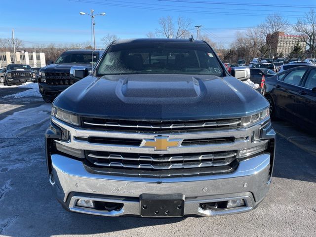 2021 Chevrolet Silverado 1500 LTZ photo 2
