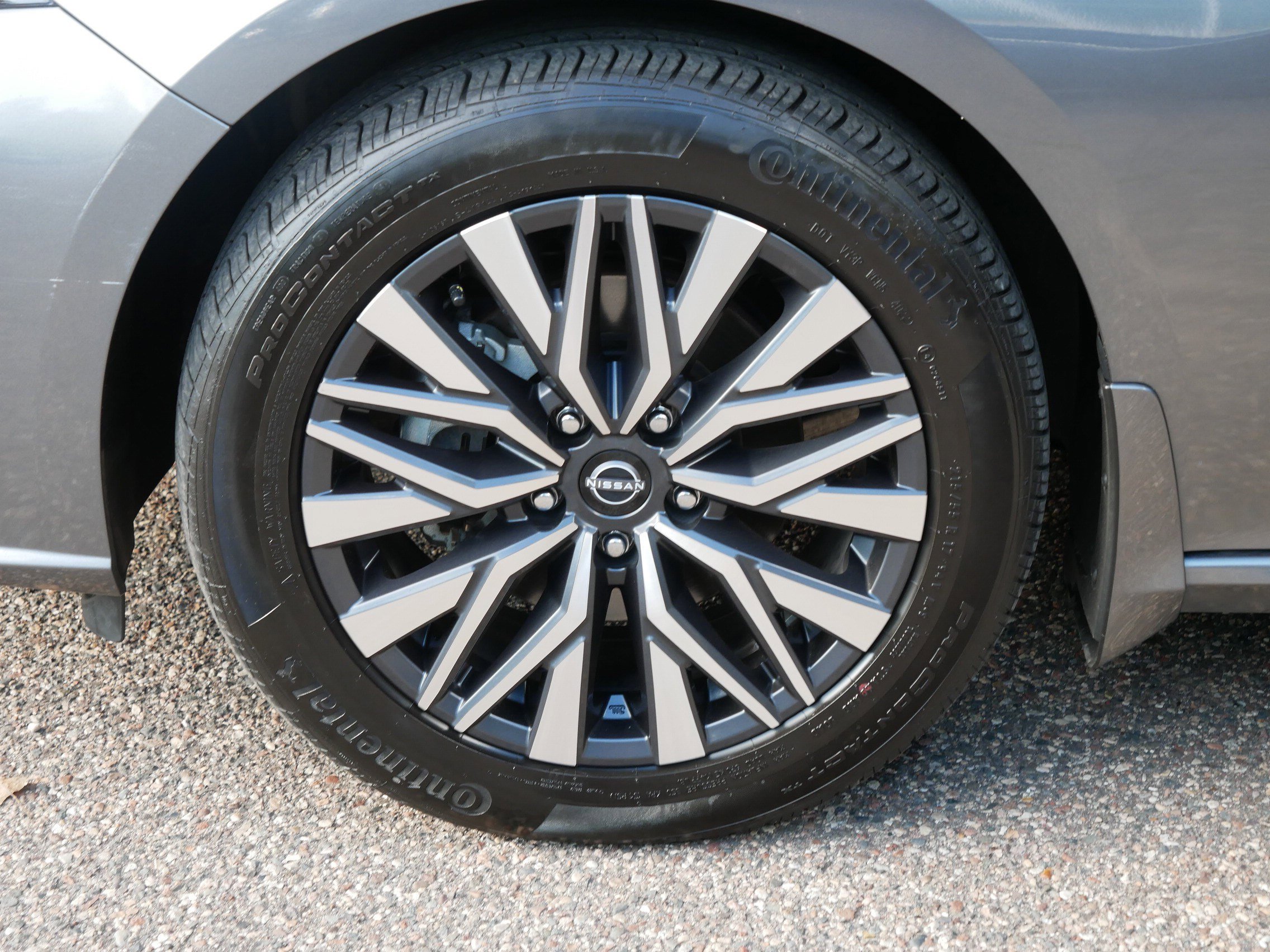 2023 Nissan Altima 2.5 SV photo 15