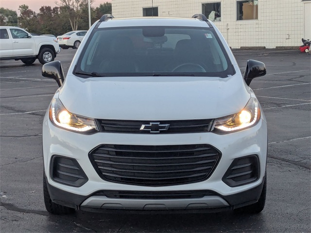 2020 Chevrolet Trax LT photo 3