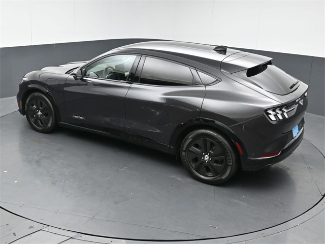 2022 FORD MUSTANG MACH-E - Image 45