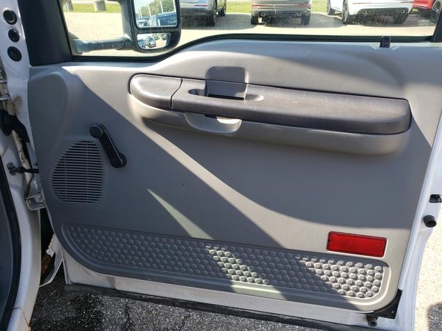 2006 Ford F-350 photo 18