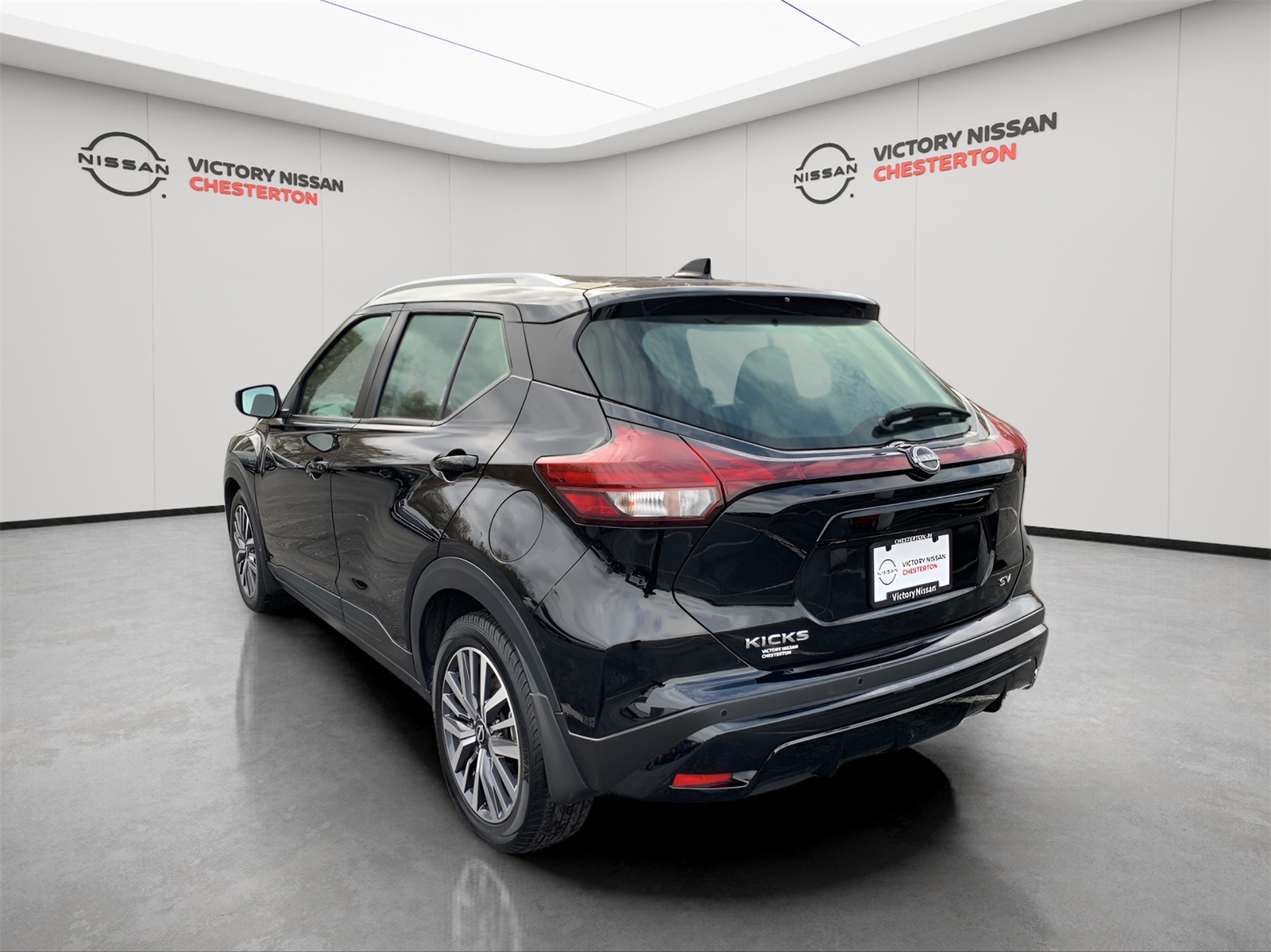 2023 Nissan Kicks SV photo 3