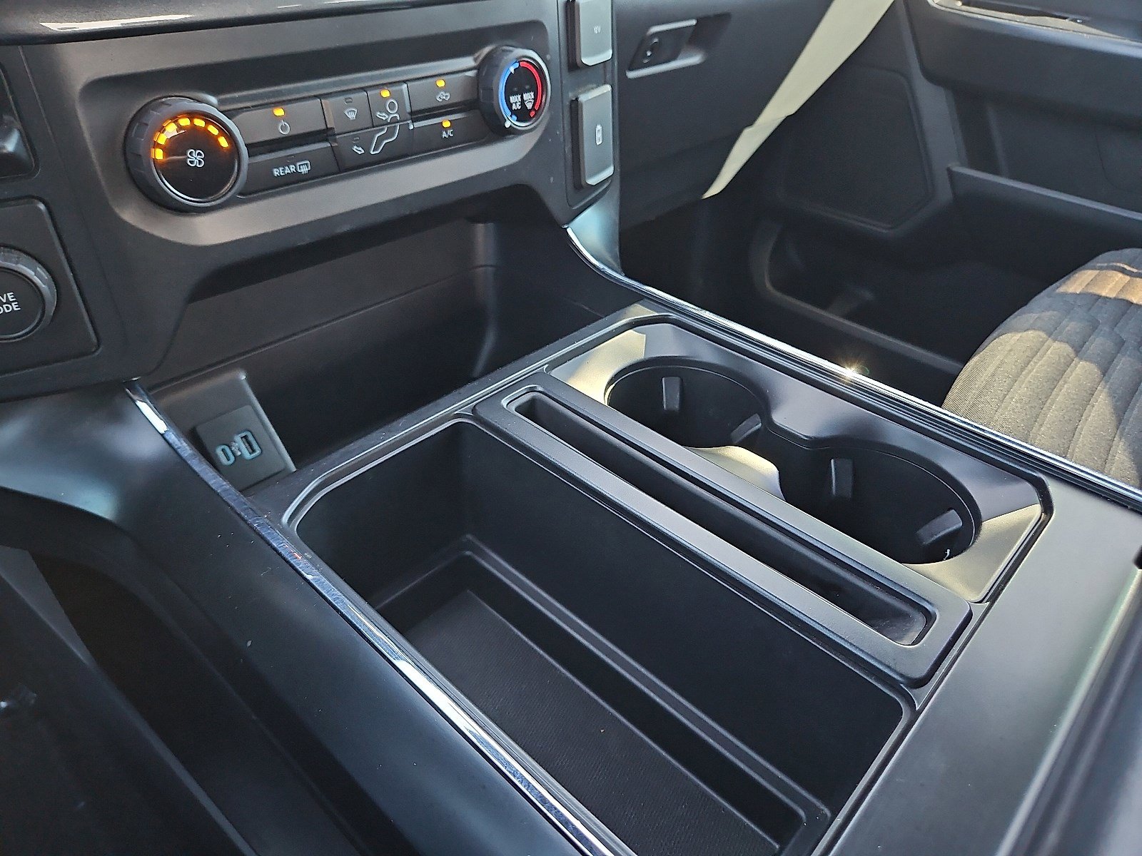 2022 Ford F-150 XL photo 40
