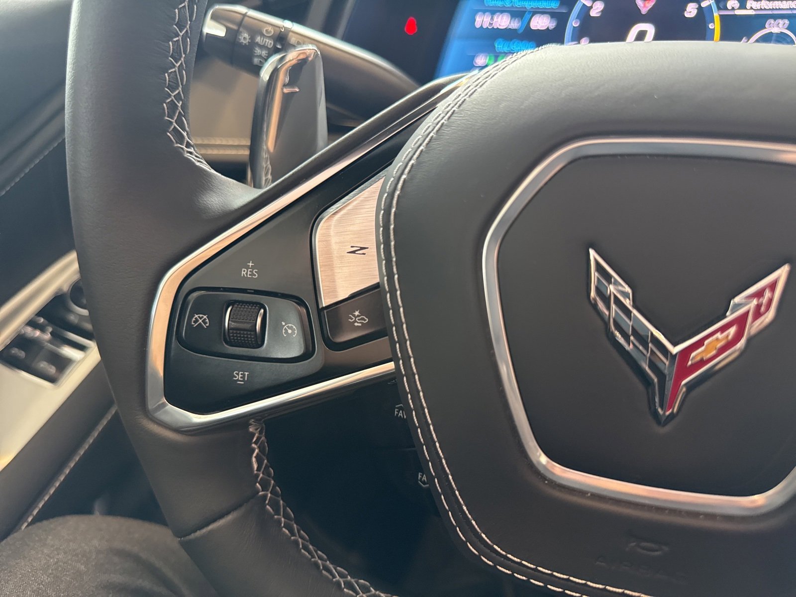 2025 Chevrolet Corvette 2LT photo 30