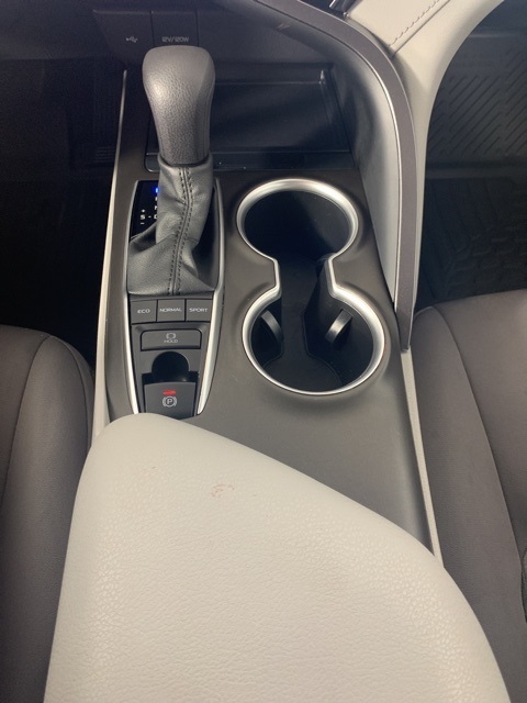 2023 Toyota Camry LE photo 18