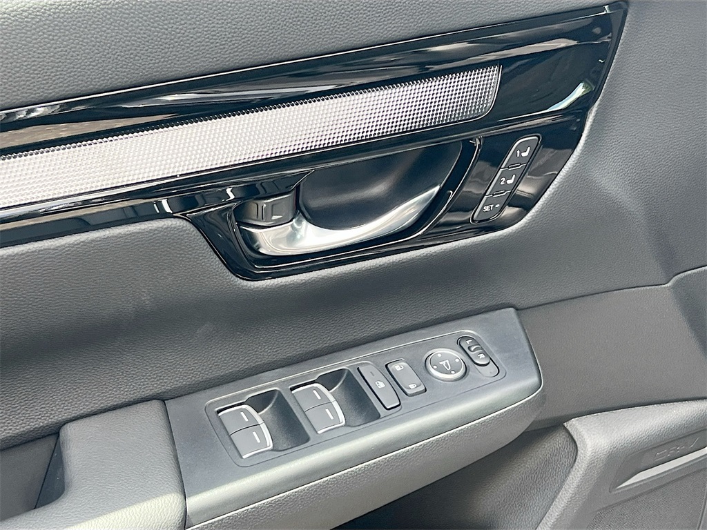 2026 Honda CR-V EX-L photo 22
