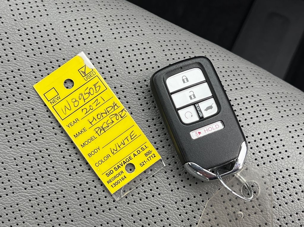 2021 Honda Passport Elite photo 26