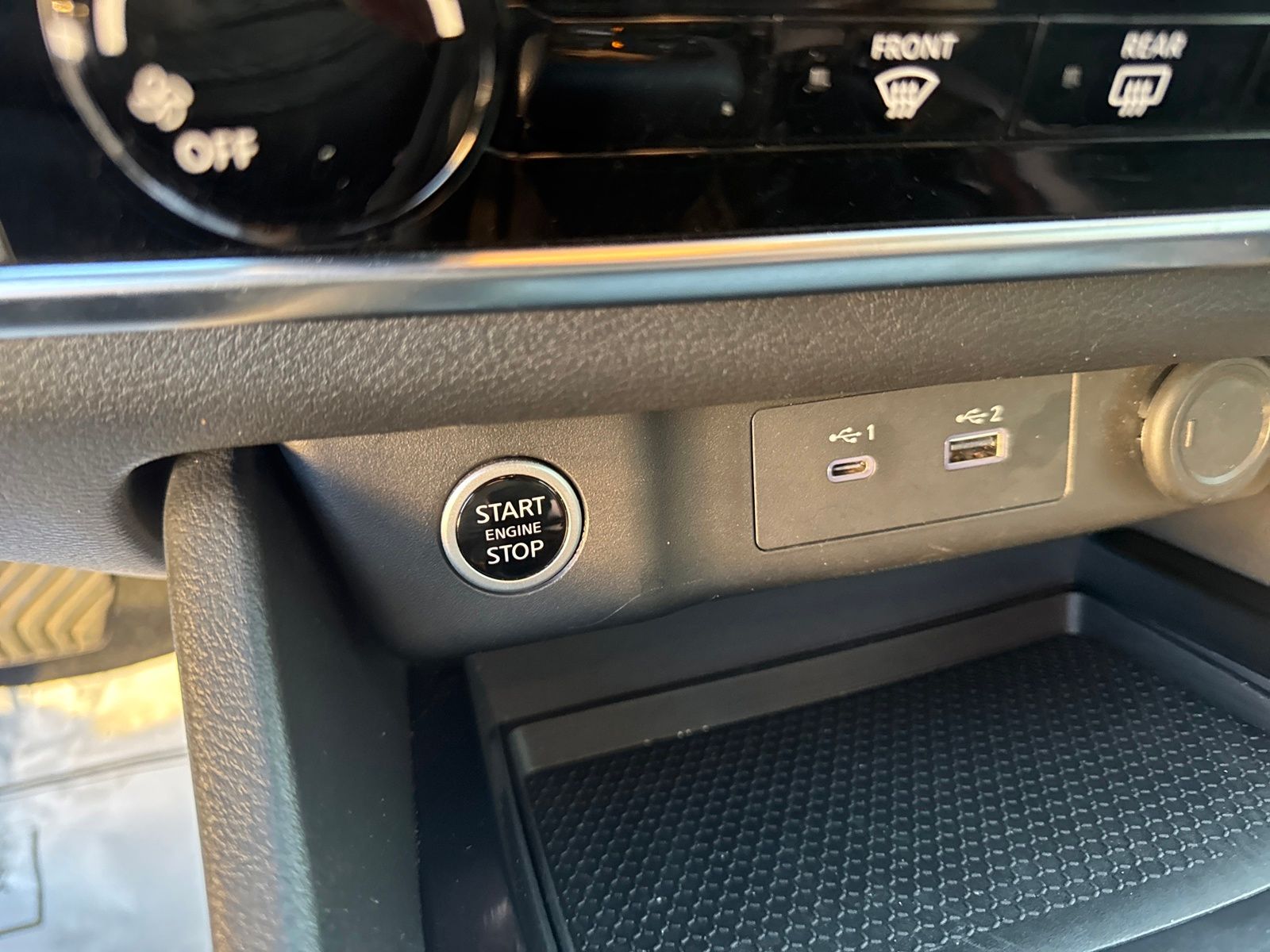 2023 Nissan Rogue S photo 17