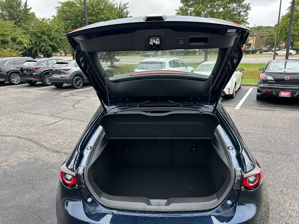 2026 Mazda Mazda3 2.5 Select Sport Base photo 21