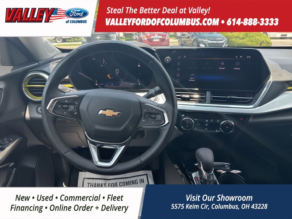 2024 Chevrolet Trax LT photo 8