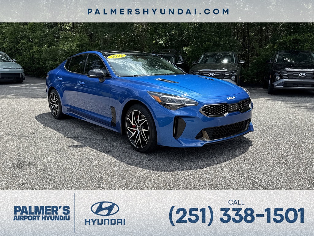 2023 Kia Stinger GT-Line's photo