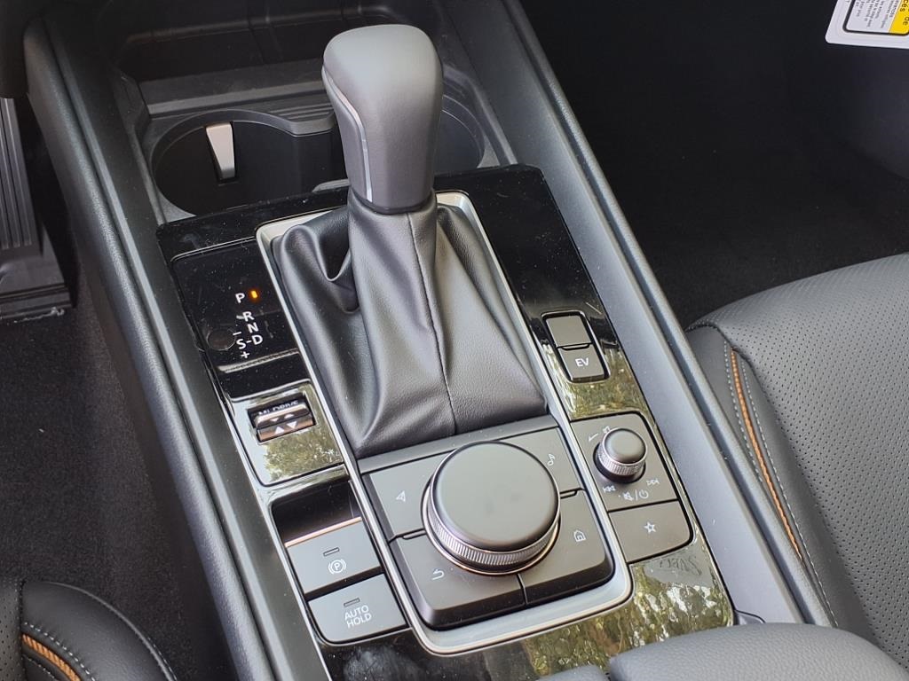 2025 Mazda CX-50 Premium photo 10