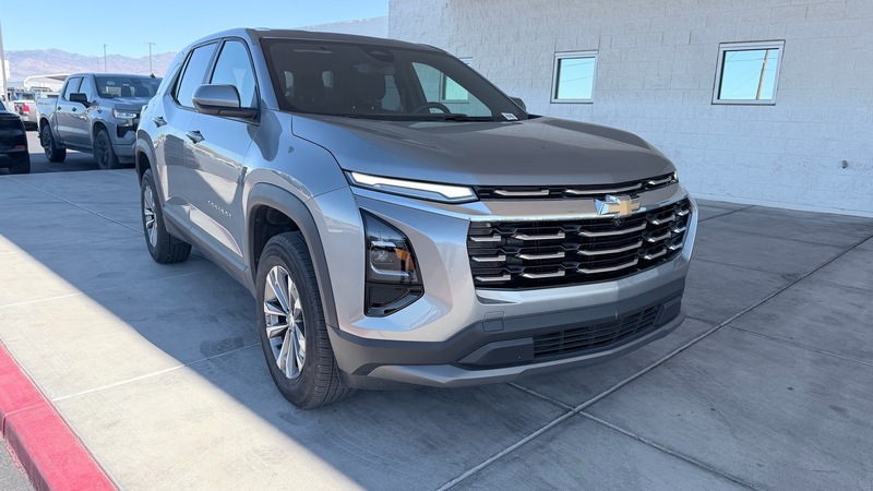 2025 Chevrolet Equinox LT's photo