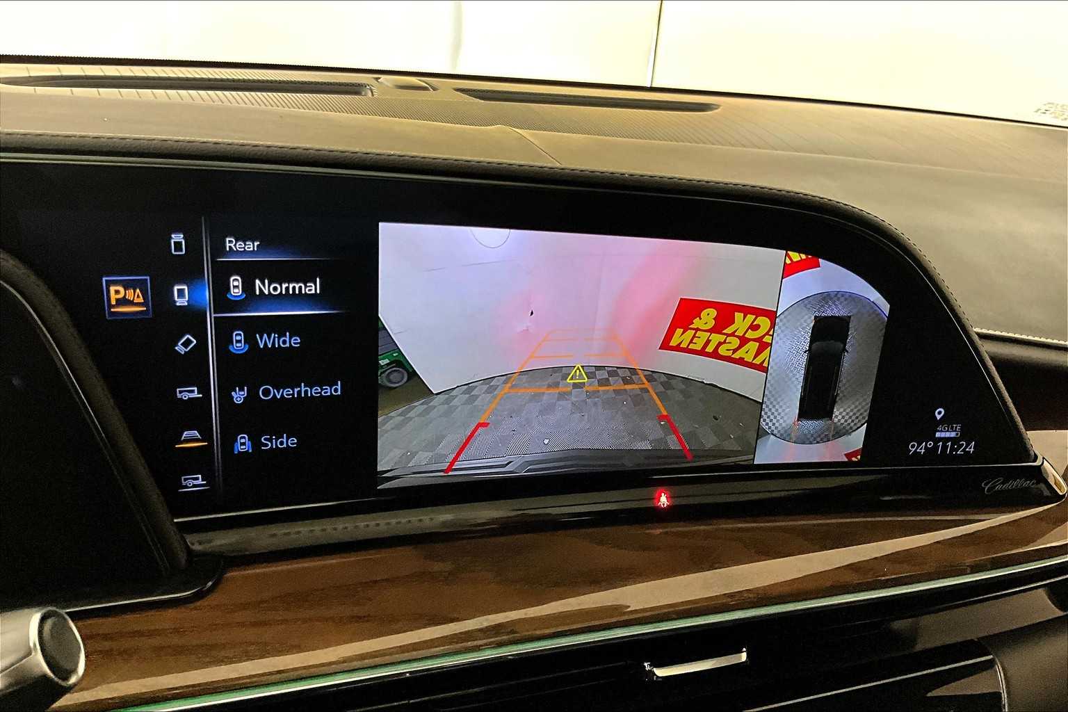 2023 Cadillac Escalade Premium Luxury Platinum photo 23