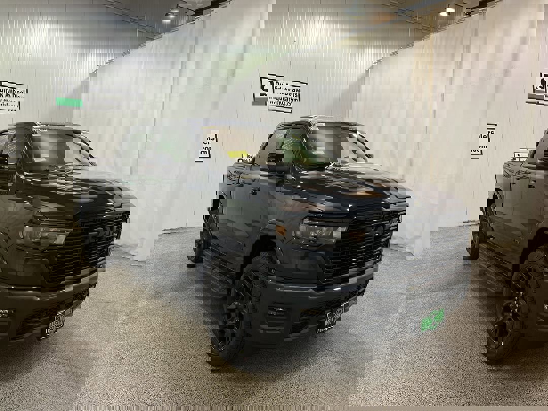 2026 Ram 1500 Laramie photo 3