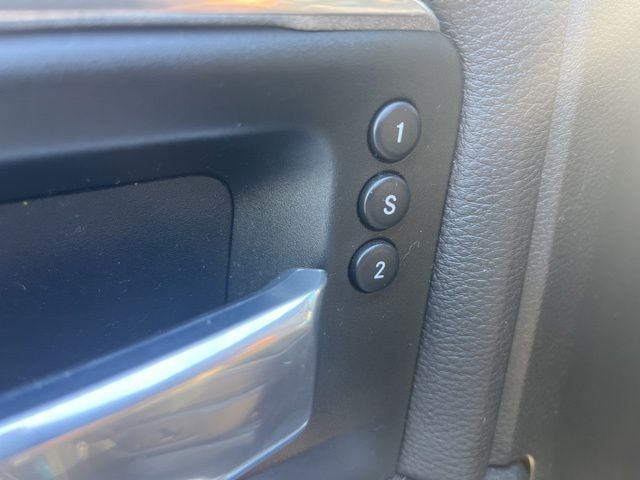 2020 Ram 2500 Laramie photo 13