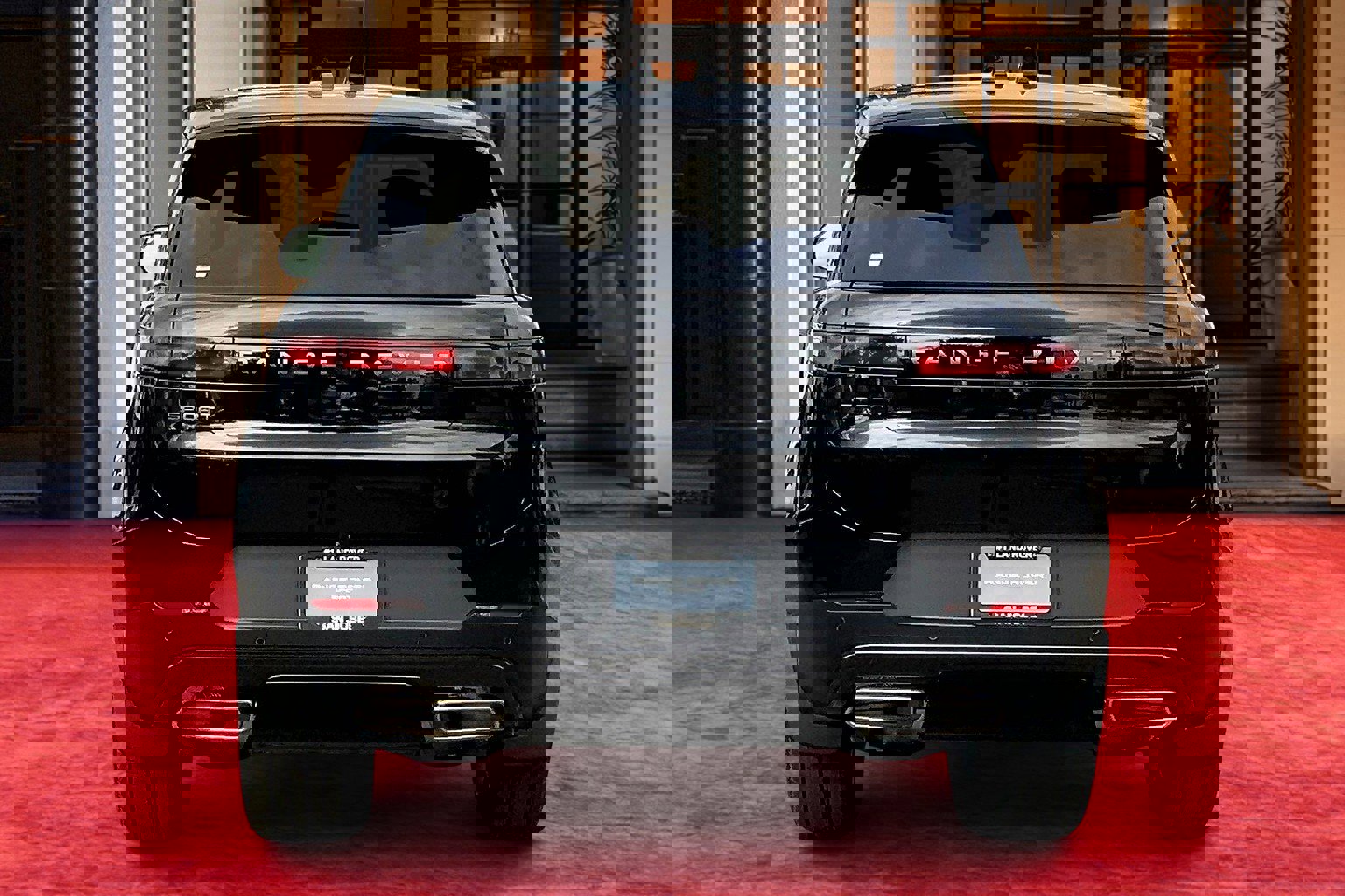 2025 Land Rover Range Rover Sport SE photo 4