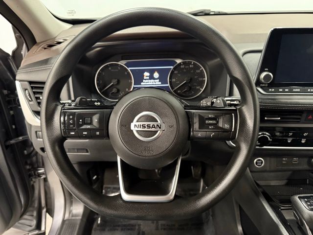 2021 Nissan Rogue S photo 14