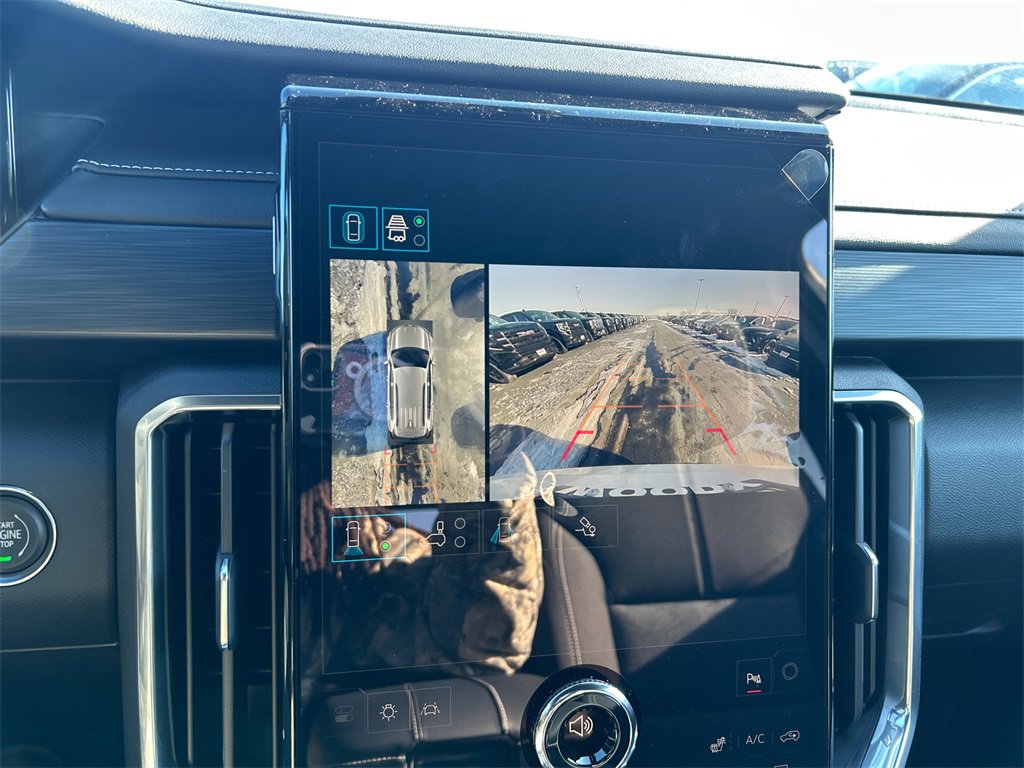 2026 GMC ACADIA - Image 23