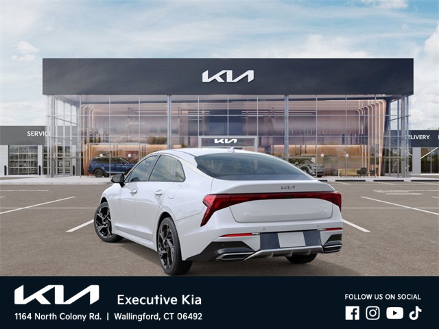 2026 Kia K5 GT-Line photo 2
