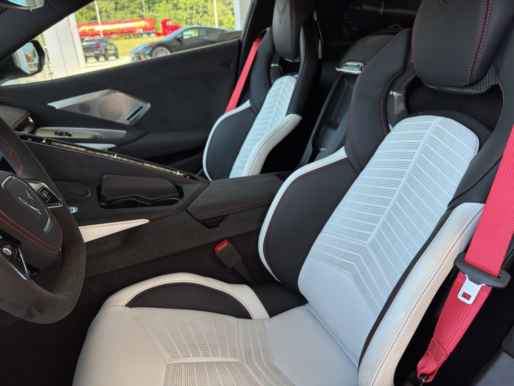 2023 Chevrolet Corvette Stingray 3LT photo 14
