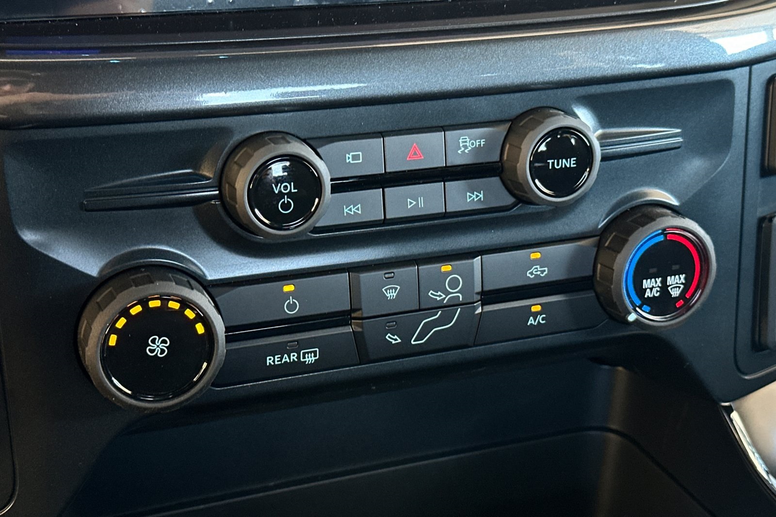 2025 Ford F-150 STX photo 18
