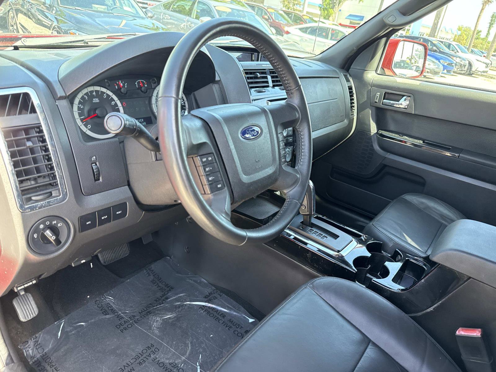 2011 Ford Escape Limited photo 21