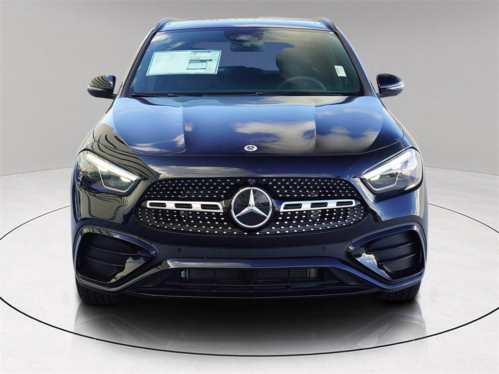 2025 Mercedes Benz GLA 250 photo 2