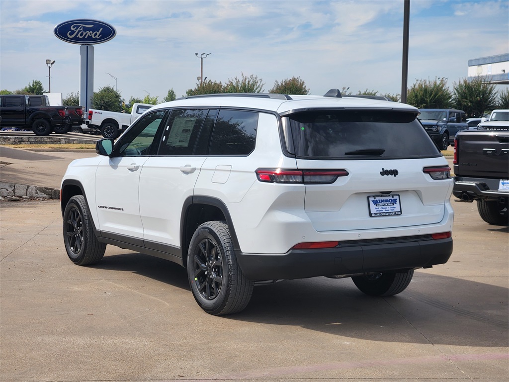 2025 Jeep Grand Cherokee Altitude X photo 3